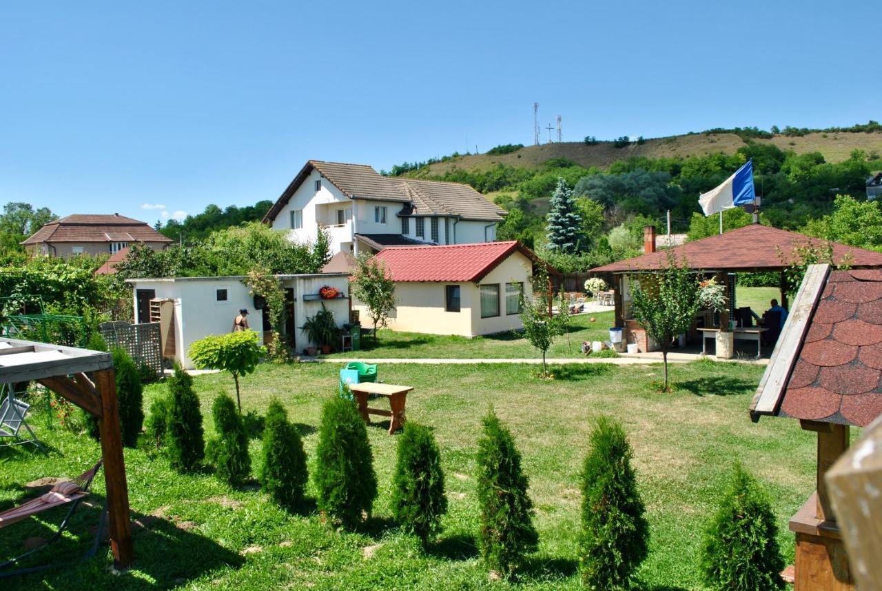 Camping La Foisor Turda Exterior photo